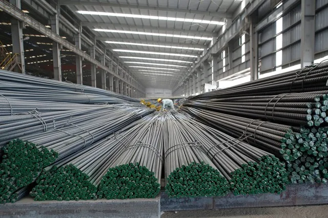 Nhu cầu nội địa về thép dự báo tiếp tục phục hồi nhờ hoạt động đầu tư công.