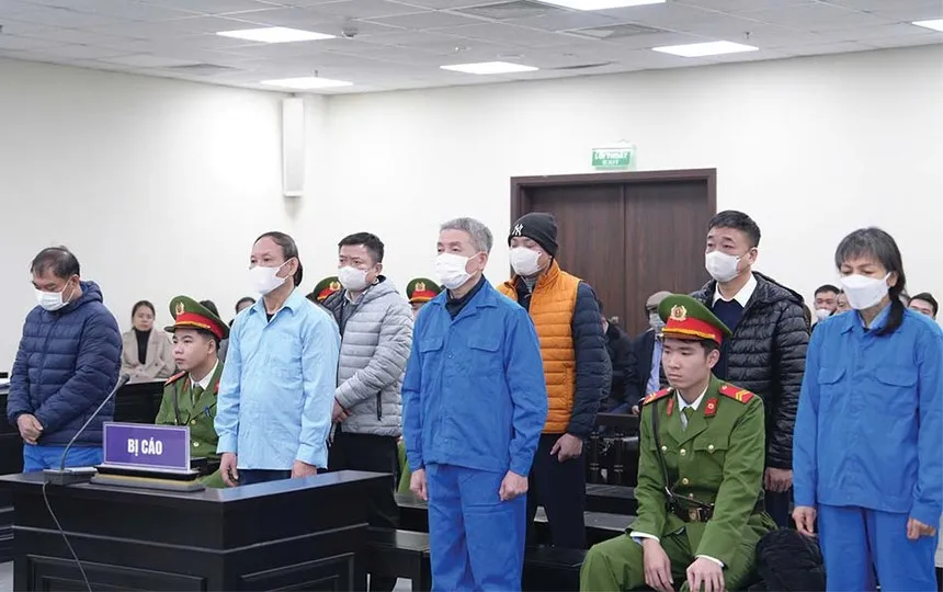 Các bị cáo tại phiên tòa sơ thẩm