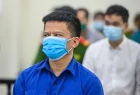 Bị cáo Nguyễn Đức Đảng, Chủ tịch HĐQT Công ty cổ phần Thiết bị y tế Hoàng Nga tại phiên sơ thẩm sáng 17/4.