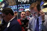 Vượt qua nỗi lo, các thị trường tài chính khởi động tháng mới suôn sẻ
