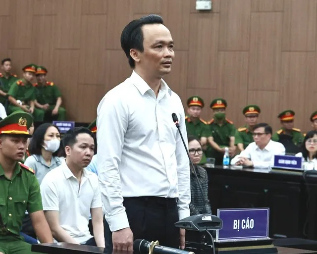 Cựu Chủ tịch HĐQT Tập đoàn FLC Trịnh Văn Quyết tại phiên tòa sơ thẩm.